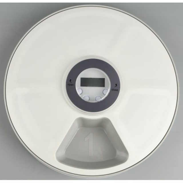 6-meal rotating feeder